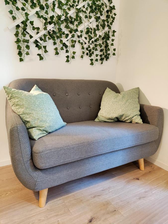 Apartamento The Green Apt - Stylish And Confortable Large Studio Close To Metro