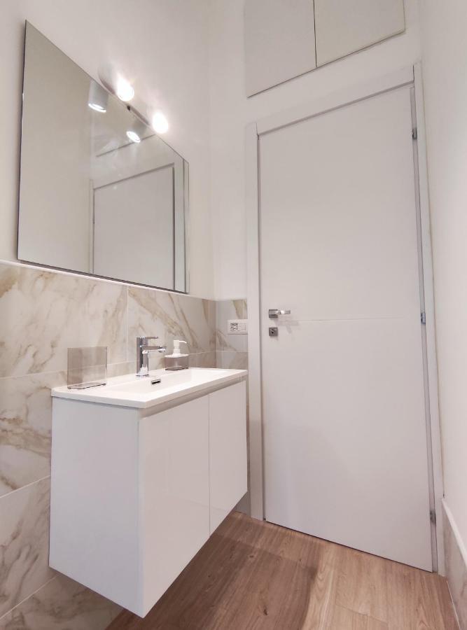 The Green Apt - Stylish And Confortable Large Studio Close To Metro Apartamento Milán